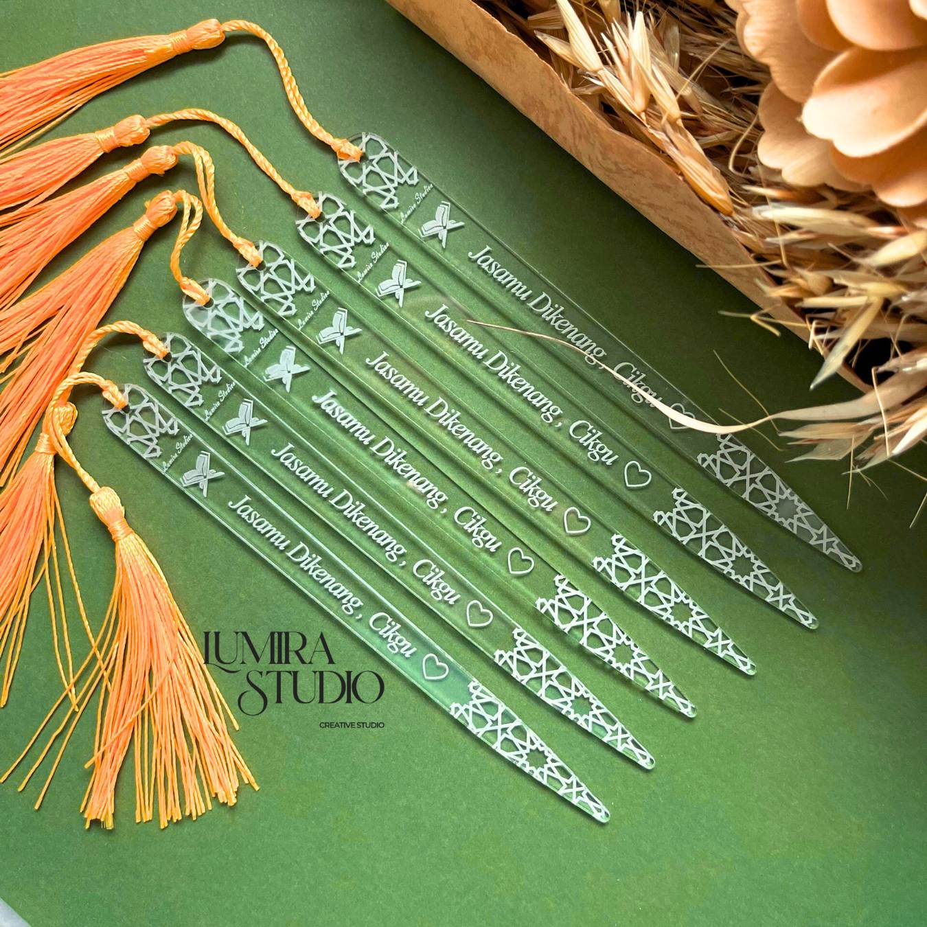Pointer + Tassel